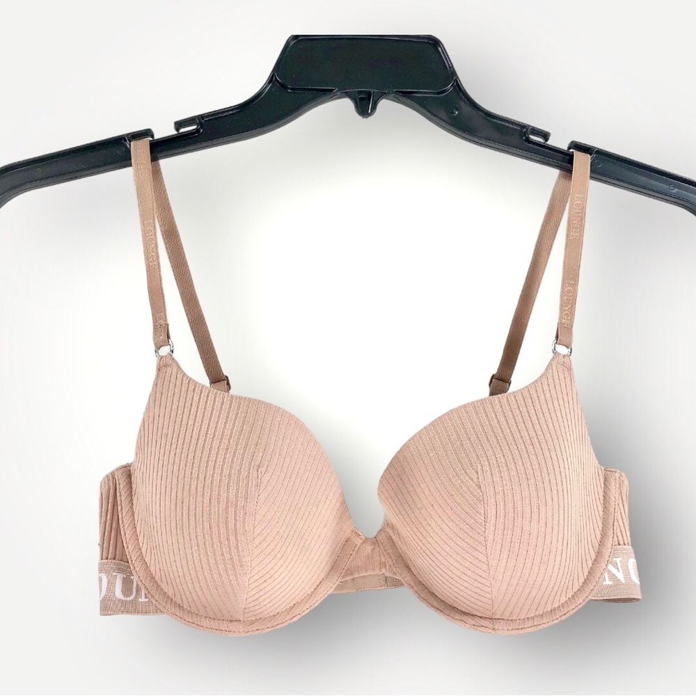 Lounge Underwire Flesh Tone Ribbed T Shirt Bra Sz 38C
